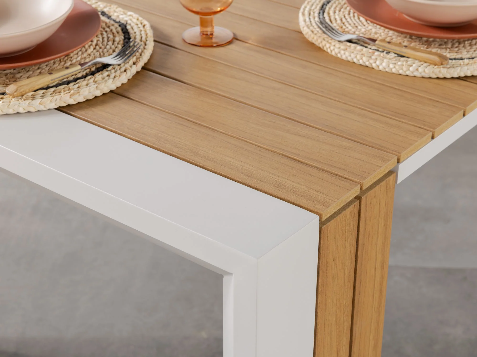Outdoor Dining Set - The Host - Image 12