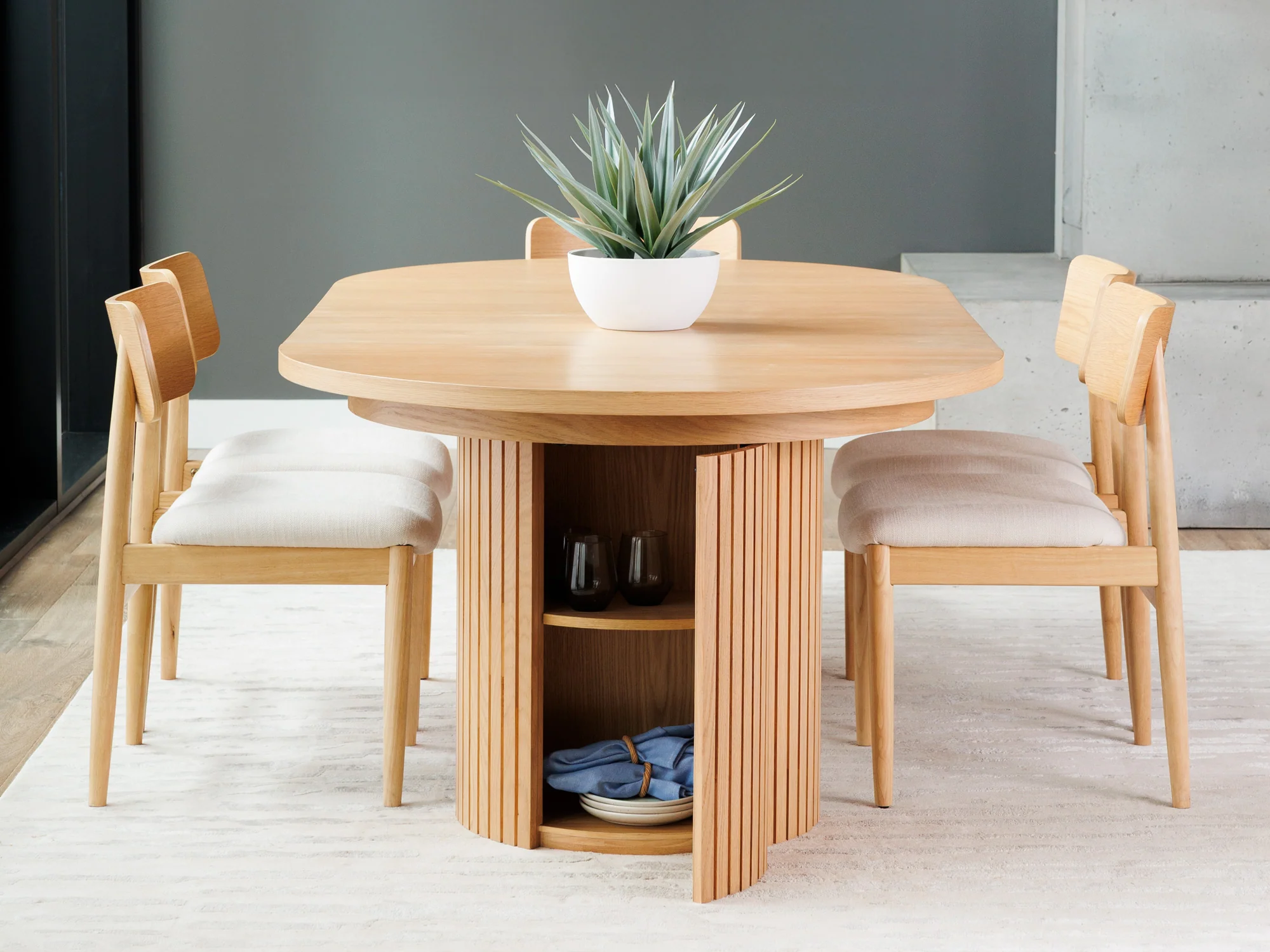 Round Dining Set - The Family - Image 19