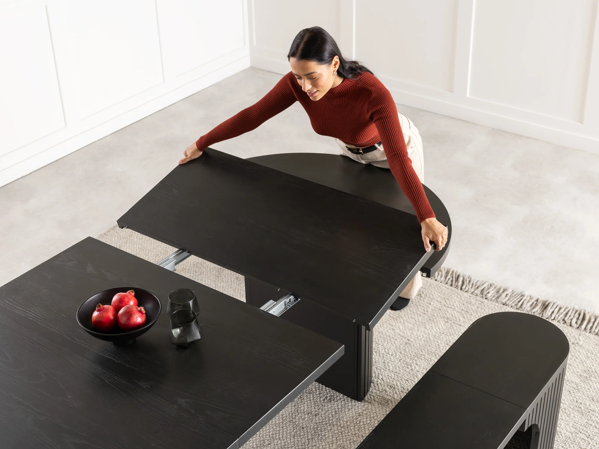 Round Dining Set - The Family - Image 33