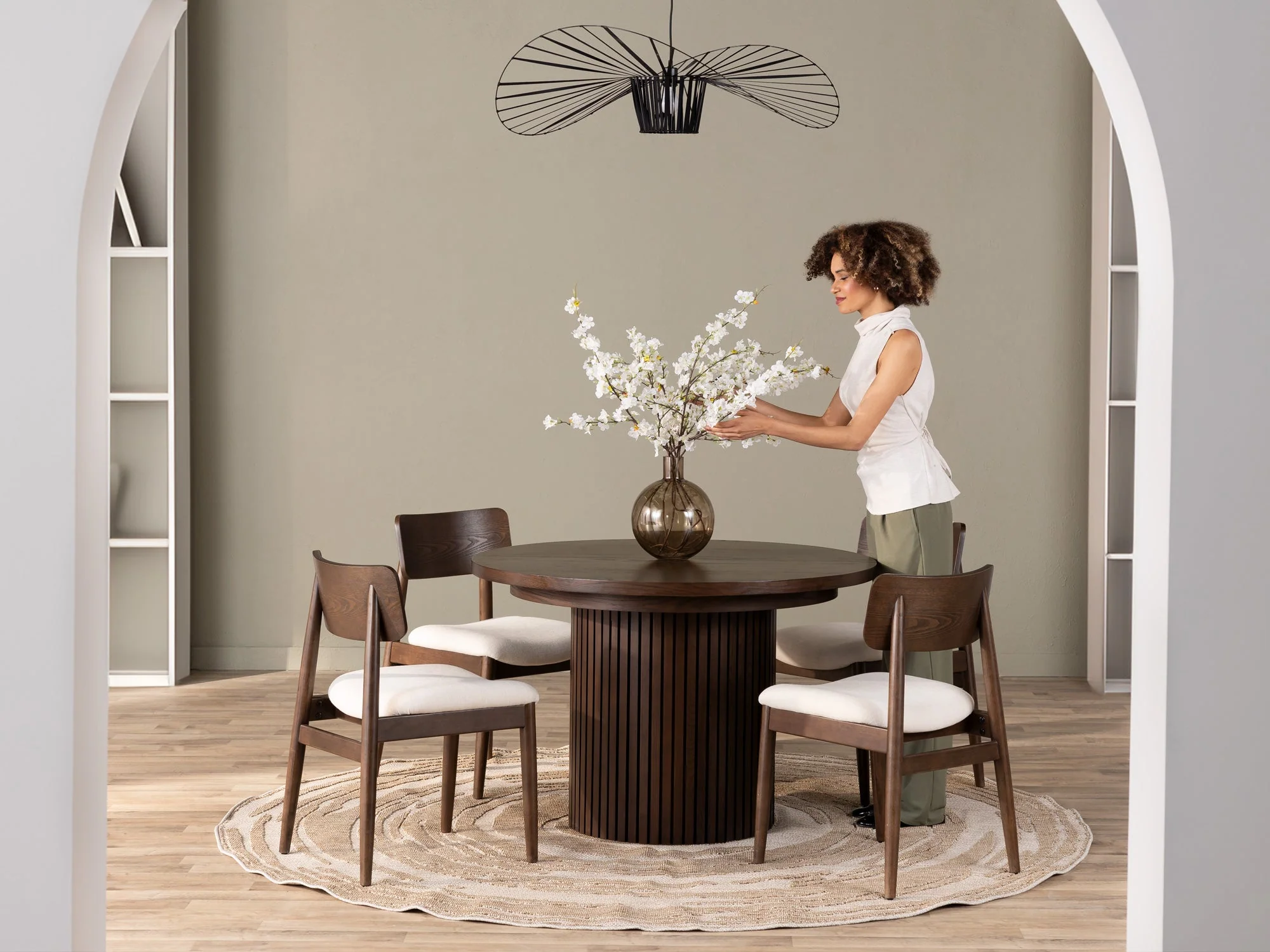 Round Dining Set - The Family - Image 43